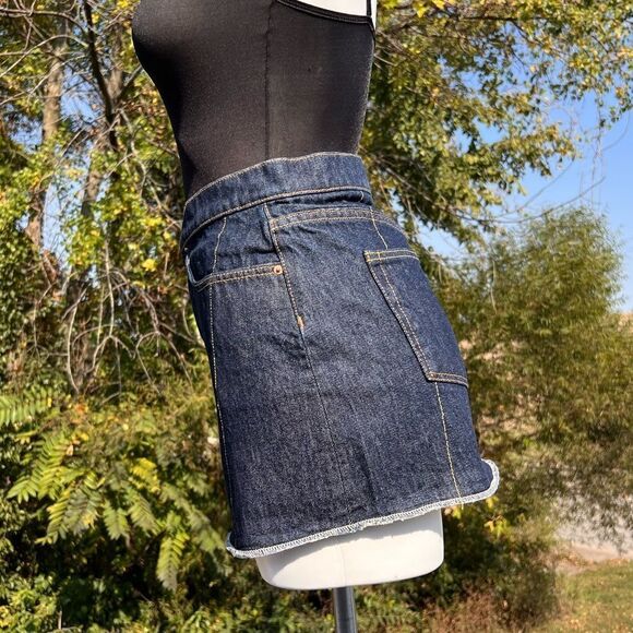 GRLFRND Claudia Jean Mini Skirt Sample Denim Dark Wash Jean Mini Skirt Size 26 - Picture 2 of 7
